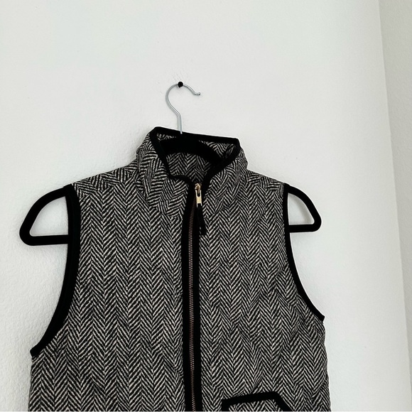 J Crew Quilted Herringbone Full Zip Vest Down Filled Black White Size XXS Women - Picture 3 of 11